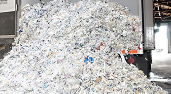 销毁后的物料全部挤压到存储仓内，可以存储5到6吨废料。